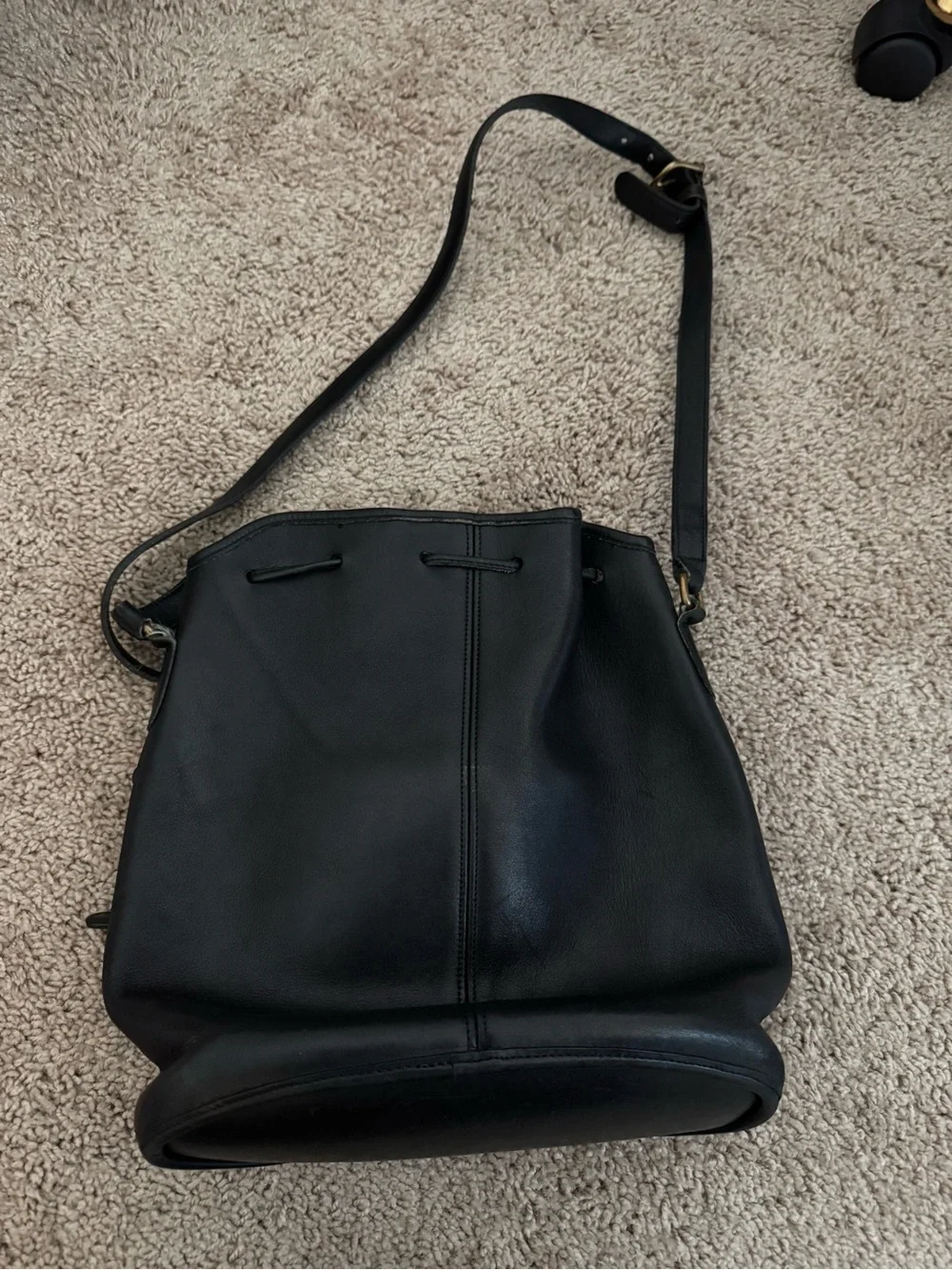 Vintage Coach Classic Black Leather Drawstring Bucket Bag - Picture 2 of 7